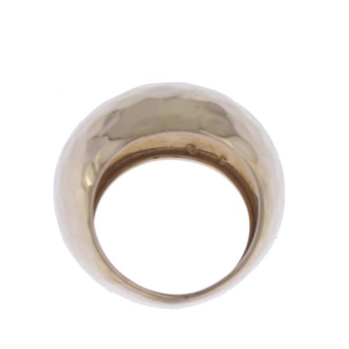 HAMMERED BOMBE RING.