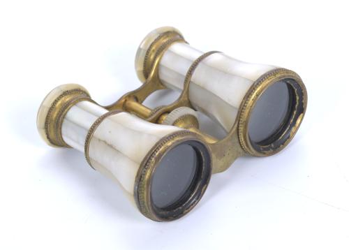 SET OF THREE OPERA SPECTACLES