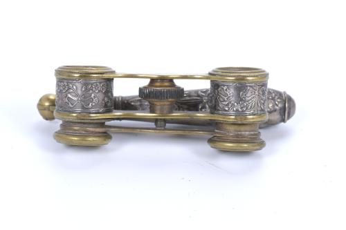 SET OF THREE OPERA SPECTACLES