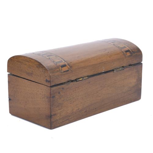 CAJA DE TE CON MARQUETERIA, SIGLO XIX.