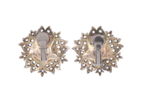 Pendientes Belle époque franceses. Circa 1895-1905.