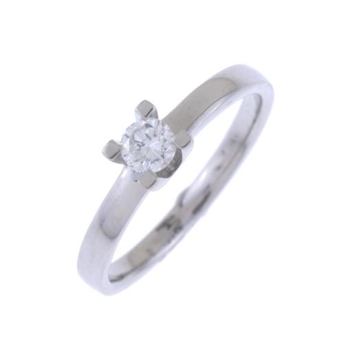 DIAMOND SOLITAIRE RING