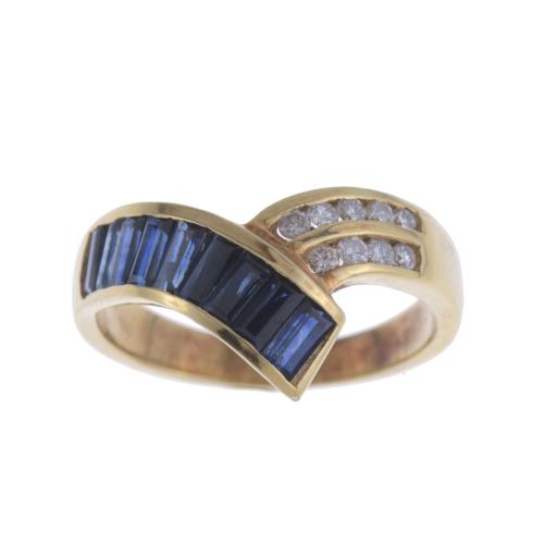 RING WITH SAPPHIRES AND DIAMONDS