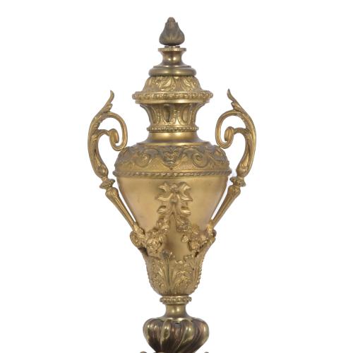 LOUIS XVI STYLE GOBLET, 20TH CENTURY. 