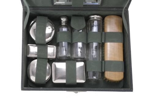 TRAVEL TOILET SET, 20TH CENTURY. 