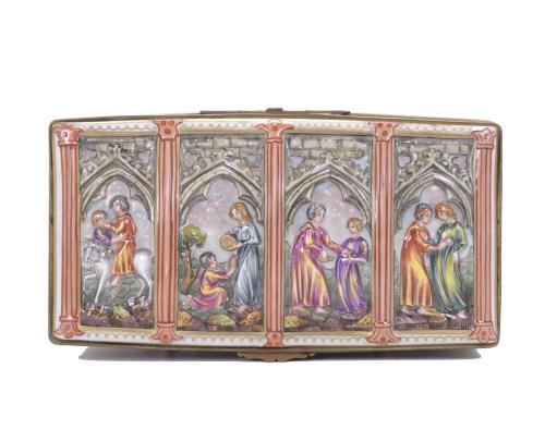 CAPODIMONTE PORCELAIN BOX, MID 20TH CENTURY.