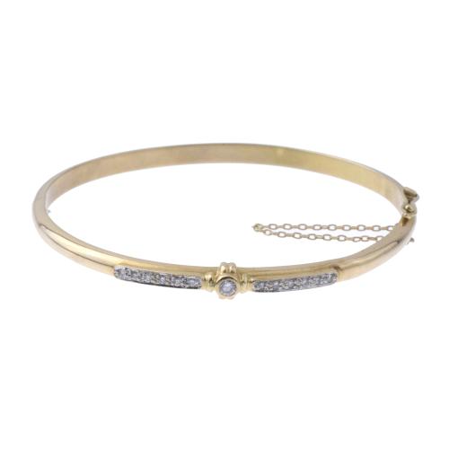 DIAMONDS BANGLE BRACELET