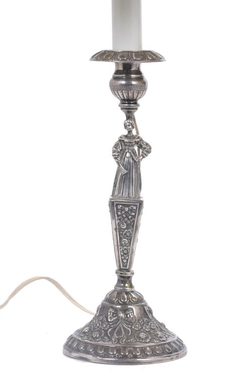 PAIR OF SILVER CANDLESTICKS MOUNTED AS LAMPS, 20TH CENTURY.