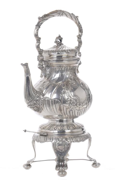 ELIZABETHAN STYLE SAMOVAR WITH HEATER, SECOND HALF OF THE 2