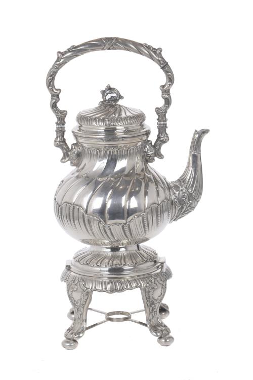 ELIZABETHAN STYLE SAMOVAR WITH HEATER, SECOND HALF OF THE 2