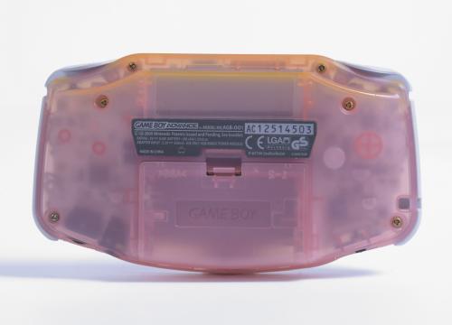 NINTENDO GAME BOY ADVANCE GBA, CON TRES JUEGOS.