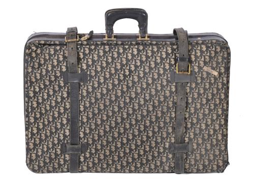 CHRISTIAN DIOR. SUITCASE AND TRAVEL BAG SET.