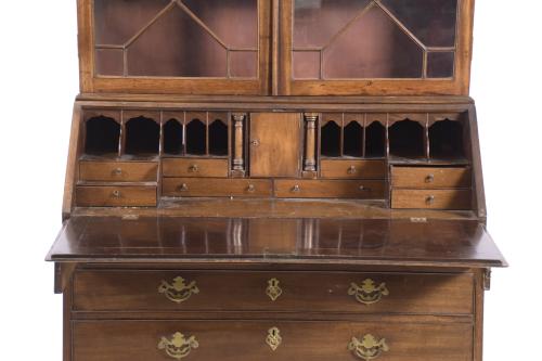 GEORGE II BOOKCASE BUREAU, 19TH CENTURY.