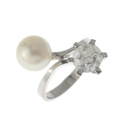 YOU AND ME RING WITH PEARL AND DIAMOND