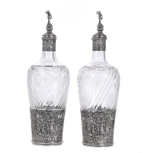 J. D. SCHLEISSNER & SÖHNE. PAIR OF GERMAN DECANTERS, HANAU, LATE 19TH CENTURY.