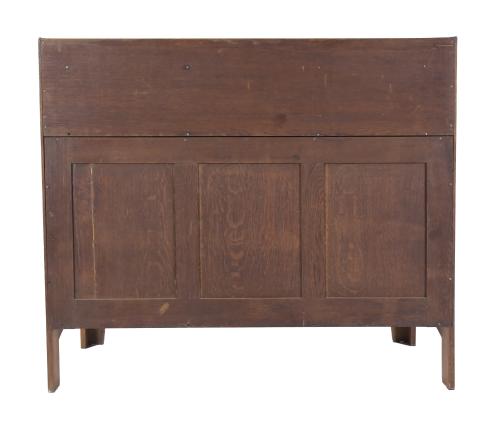 ARTS & CRAFTS SIDEBOARD, LATE 19TH - EARLY 20TH CENTURY.