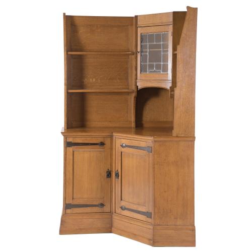 ARTS & CRAFTS CORNER CABINET, LATE 19TH - EARLY 20TH CENTURY.