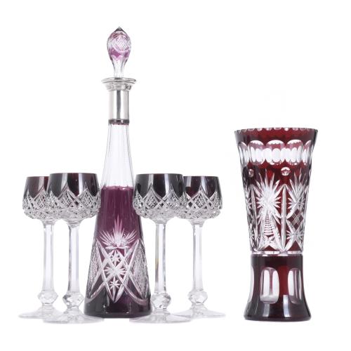 SET OF DECANTER, JUG AND FOUR GLASSES IN CRYSTAL, 20TH CENTURY.