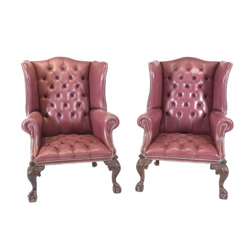 PAIR OF CHESTERFIELD STYLE ARMCHAIRS, 20TH CENTURY.