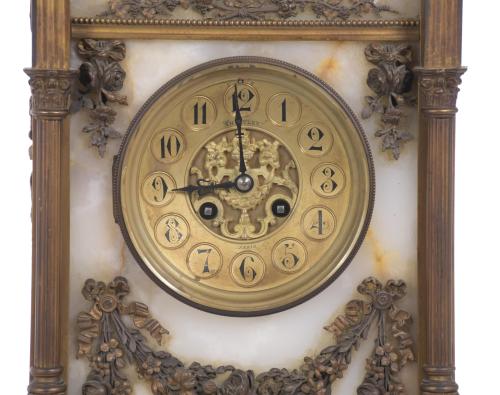 FRENCH TABLE CLOCK, EARLY 20TH CENTURY.