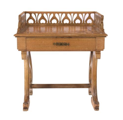 MODERNIST DESK, CIRCA 1910.