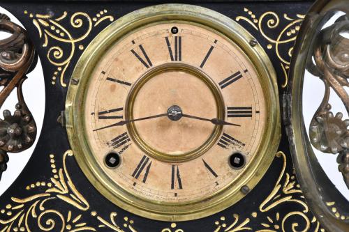 ANSONIA CLOCK COMPANY. Reloj sobrmesa, pps. siglo XX. 