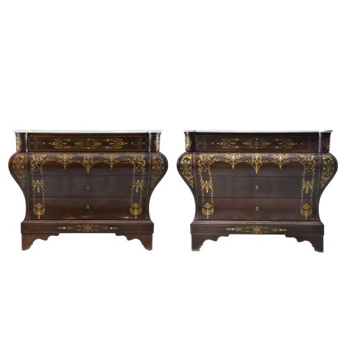 Pair of Elizabethan chests of drawers, 19th century.