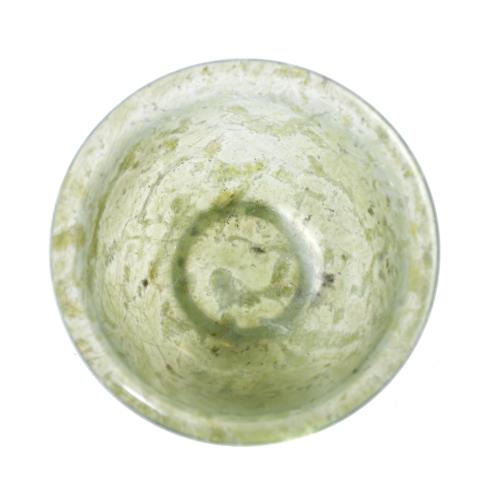 Small Chinese nephrite jade bowl, late 19th - early 20th ce