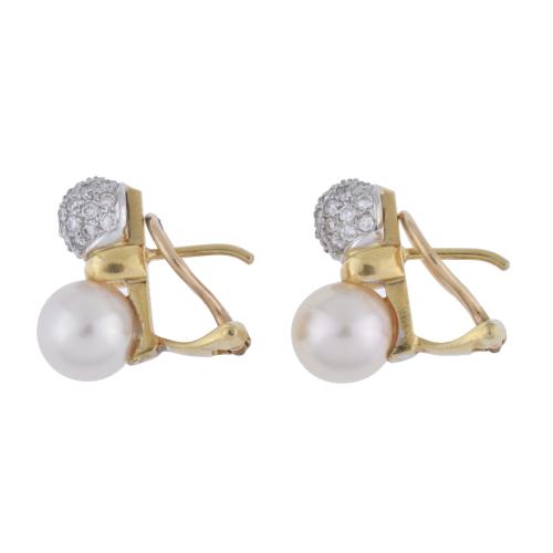 Pearls and diamonds earrings