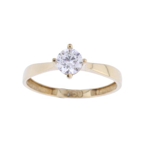 Solitaire ring with zircon.