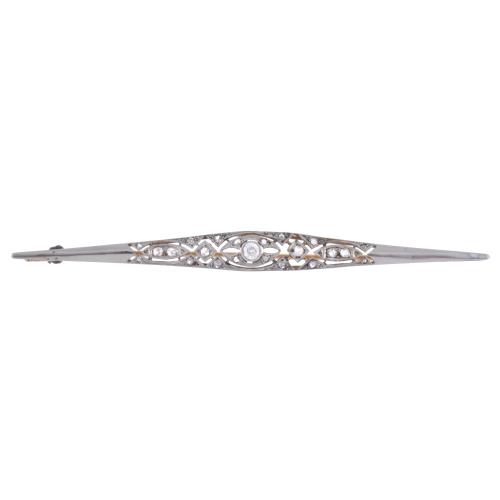 Art Déco brooch with diamonds.