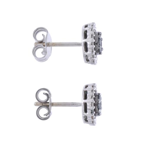 Pendientes rosetones con diamantes