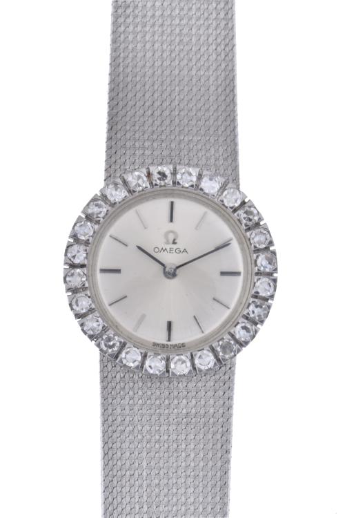 OMEGA, reloj-joya de pulsera con bisel con diamantes. Años 