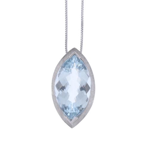 Pendant with aquamarine.