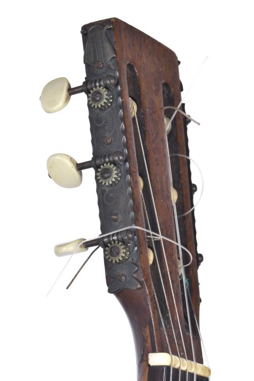 Guitarra barcelonesa Ribot y Alcañiz, circa 1880 - 1900. 