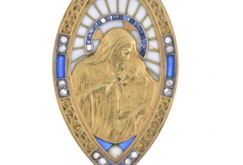 Pendant medal with image of Jesus Christ with child.